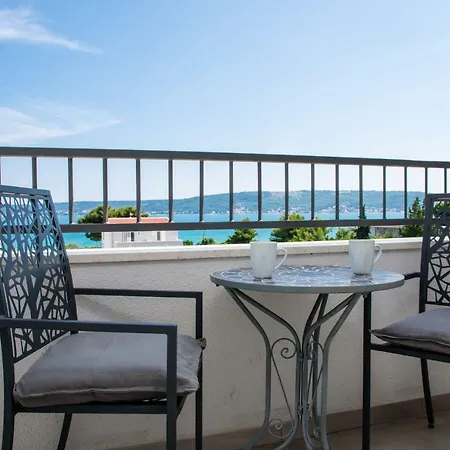 Quarko Apartment Kastela
